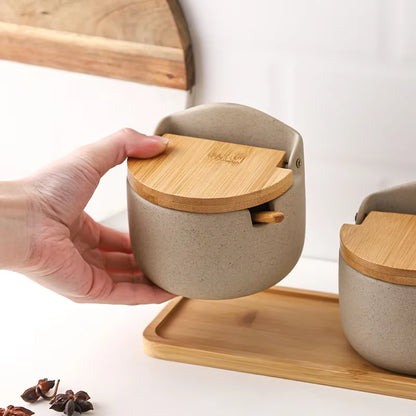 Japanese Style Ceramic Seasoning Jar Bamboo Lid Spice Jar with Spoon Kitchen Sugar Salt Spices Storage Box Household Container